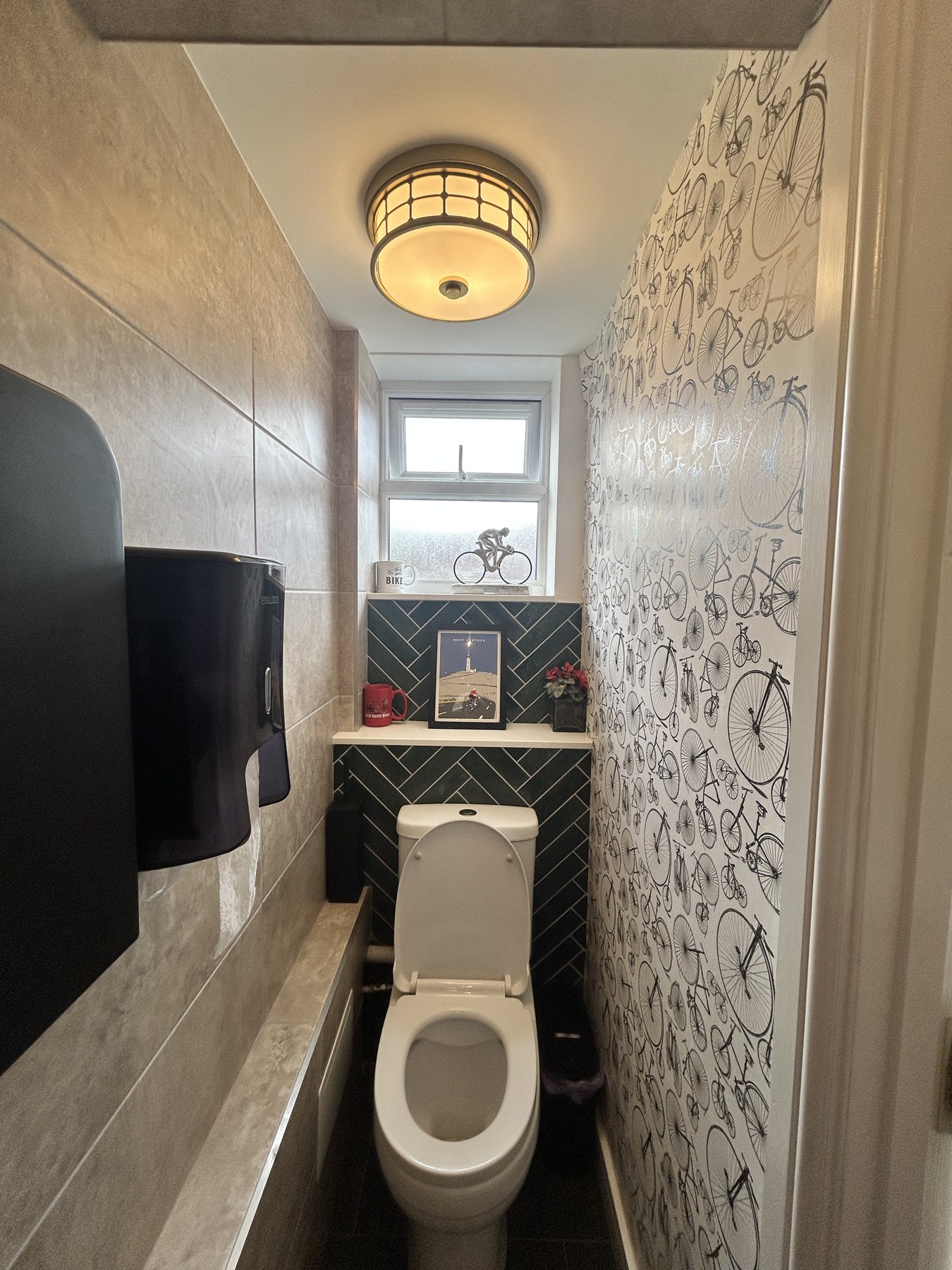 The Loo, Completed space